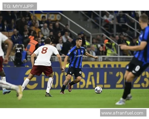 国王杯激战国米与巴萨战成平局帽子戏法引发全场狂欢集锦回顾 国王杯激战国米与巴萨战成平局帽子戏法引发全场狂欢集锦回顾