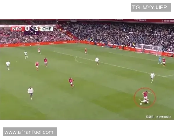 世界杯历史冷门切尔西大胜那不勒斯红牌事件引发全场热议