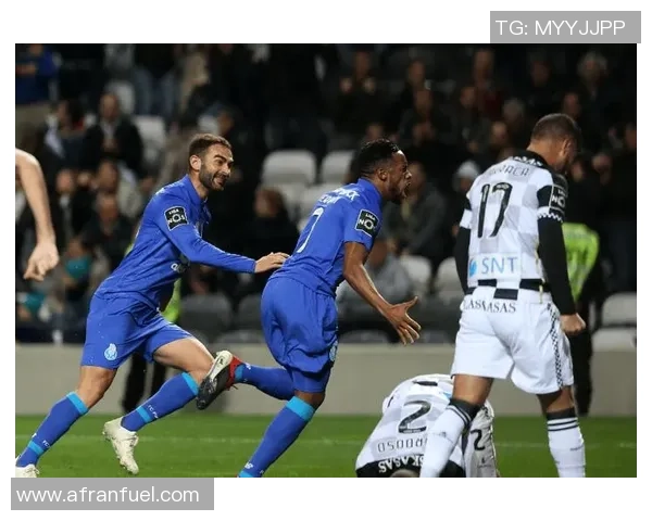 德甲精彩对决波尔图逆袭莱比锡5-1补时进球点燃全场激情 德甲精彩对决波尔图逆袭莱比锡5-1补时进球点燃全场激情