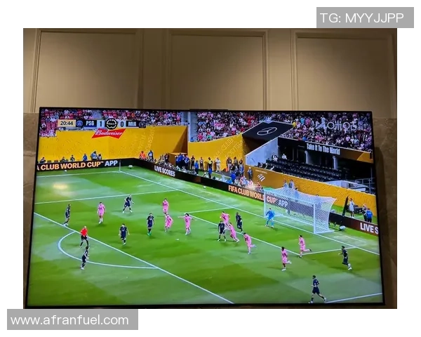 意甲激战曼联逆转巴黎圣日耳曼四比三全场沸腾瞬间回顾