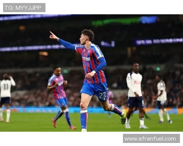 英超惊天冷门那不勒斯狂胜热刺4比0引发全场轰动 英超惊天冷门那不勒斯狂胜热刺4比0引发全场轰动