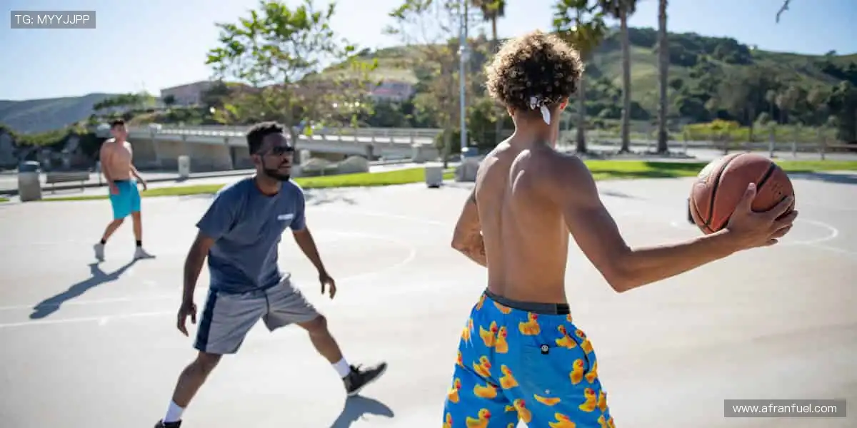 🛒周边好物,把热爱穿在身上、握在手里!🎁